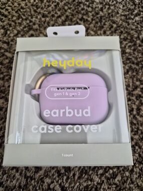 heyday Lavender Silicone Earbud Case Cover with Gold Keyring NEW